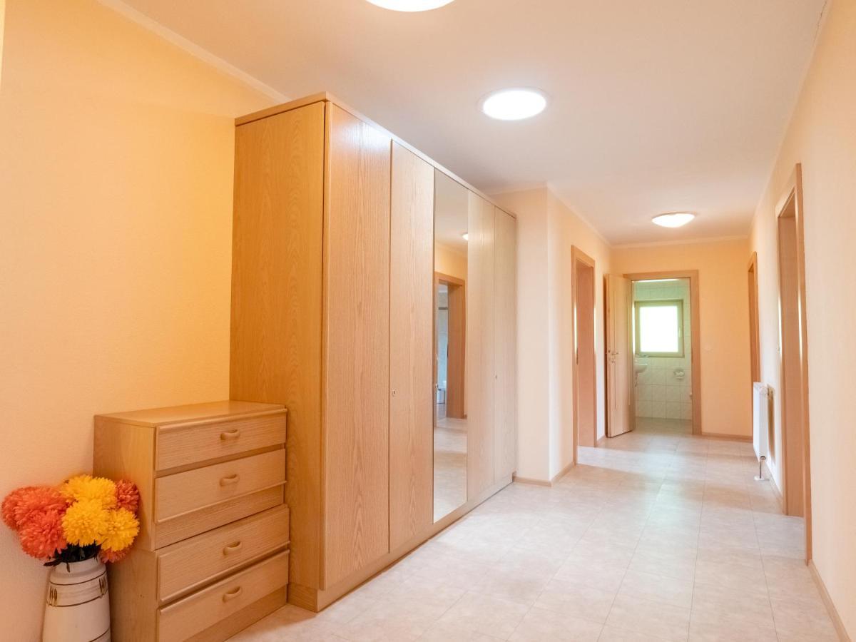 Village Apartments اشنكريش المظهر الخارجي الصورة