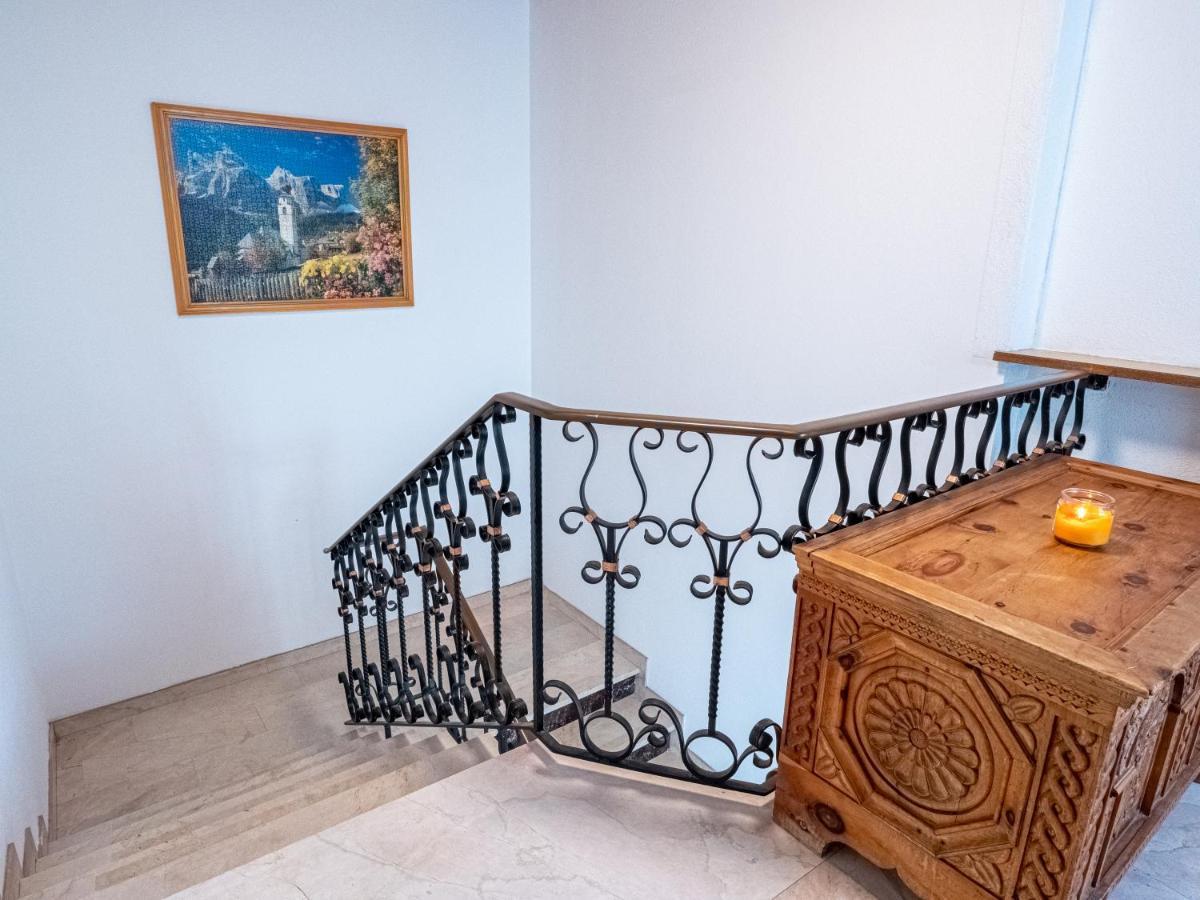 Village Apartments اشنكريش المظهر الخارجي الصورة