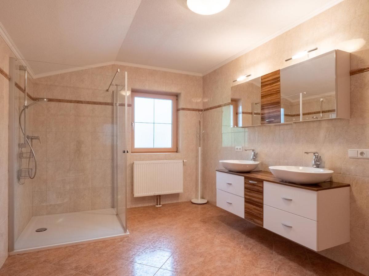 Village Apartments اشنكريش المظهر الخارجي الصورة